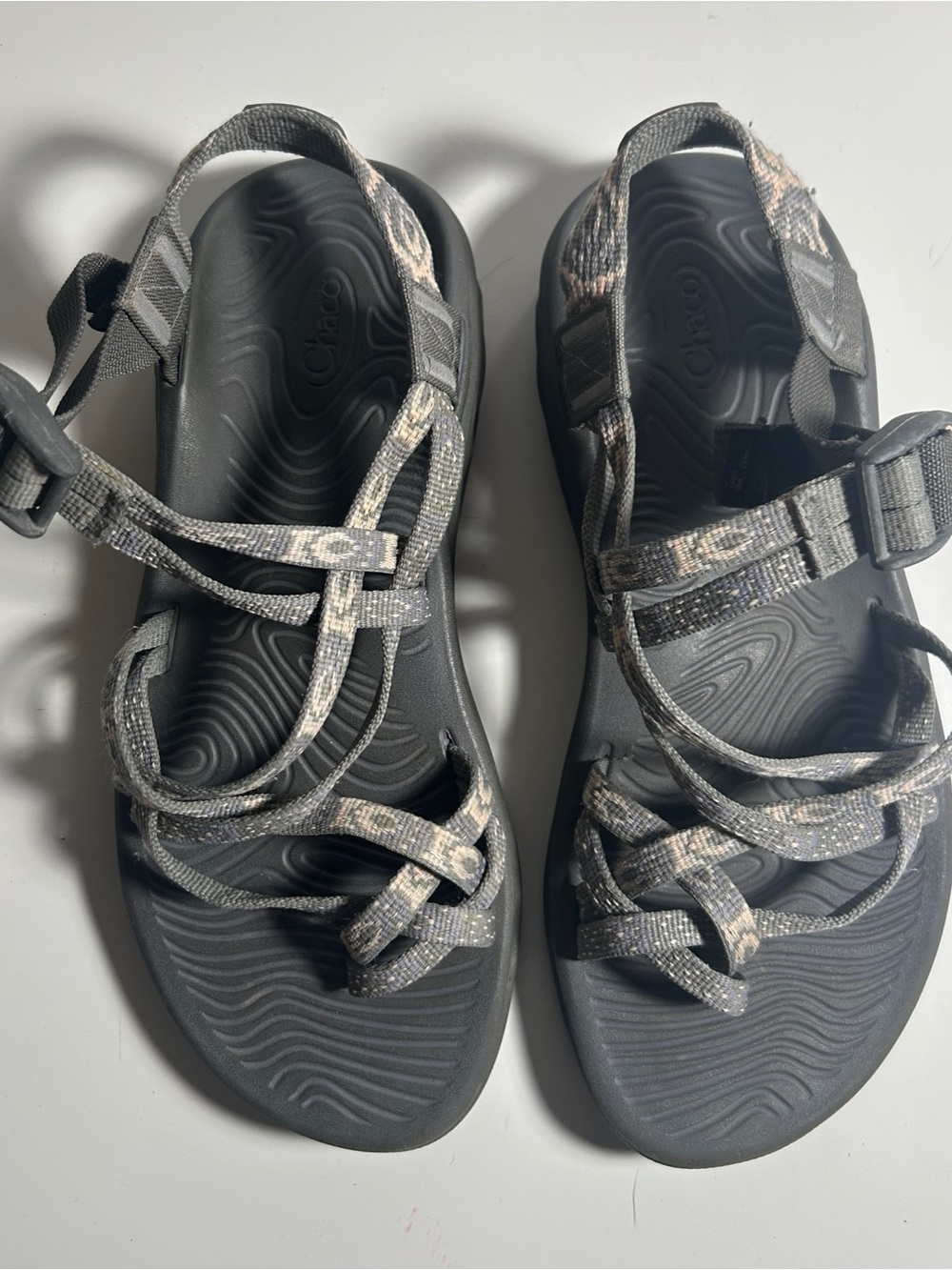 Chaco Women’s Sandals Size W8 Z/Volv X2 Hiking Strappy Hook & Loop Buckle Gray